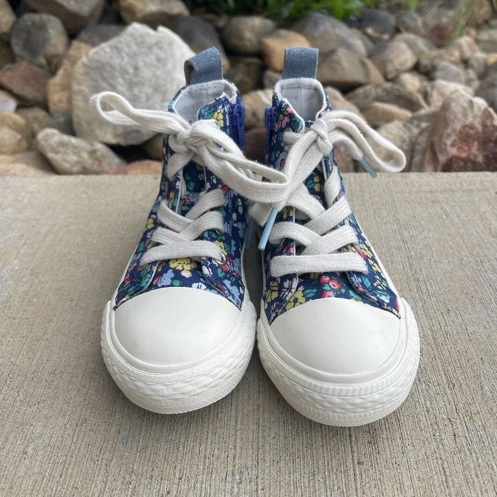 Mini Boden Girls High Top Floral Sneakers Size 24 US  7.5 Zip Up & Lace